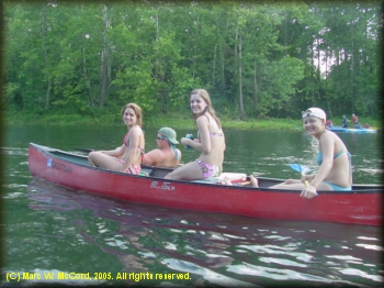 3 young women enjoying the Lower Mountain Fork River